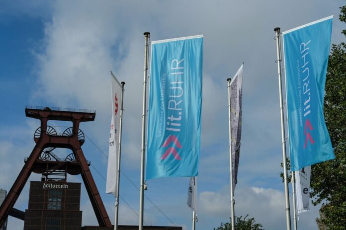 Mehrere der Lesungen finden auf dem Gelände der Zeche Zollverein in Essen statt. (Archivbild)