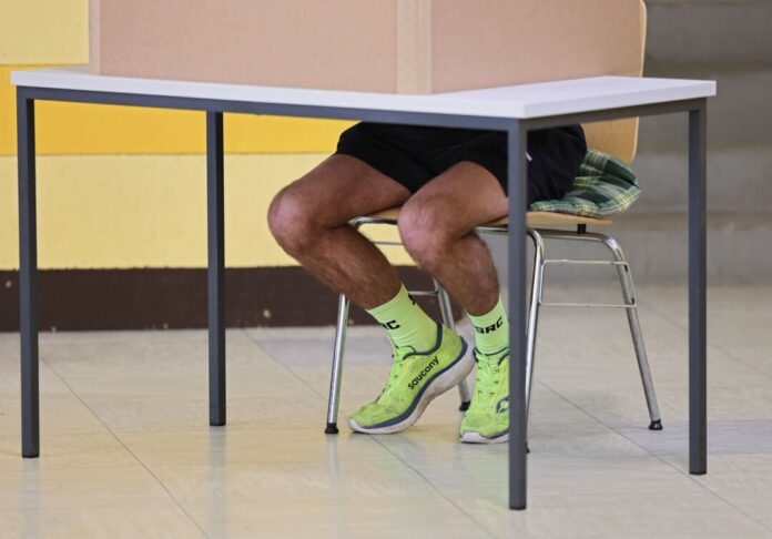 Ab sofort können alle Wahlberechtigten in Nordrhein-Westfalen ihre Kreuzchen machen für Parteien und Kandidaten ihres Vertrauens in den Kommunen. (Archivbild)