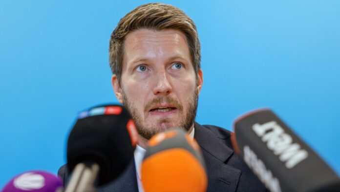 Die AfD sieht sich nach ihrem Erfolg bei den NRW-Kommunalwahlen als Macht in den Räten.