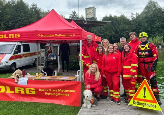 Die DLRG-Hunderettungsstaffel. Foto: Kreisstadt Mettmann