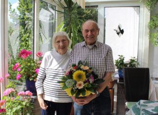 Marlies und Waldemar Hintz feierten ihren 65. Hochzeitstag. Foto: Stadt Erkrath