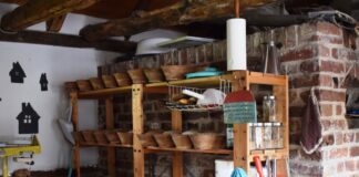 Im Historischen Backhaus entsteht das Brot. Foto: Kreis Mettmann