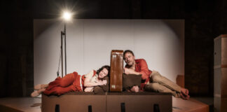 Das Schauspiel „Homo Faber“ wird in der Stadthalle aufgeführt. Foto: Landestheater Detmold/Jochen Quast