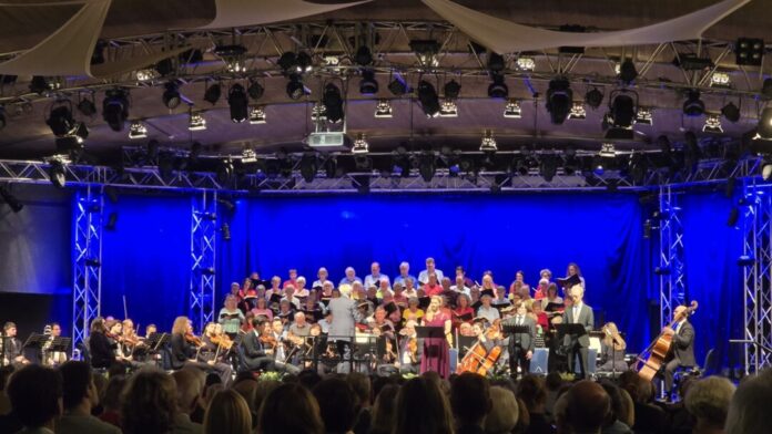 Konzert Stadthalle Interimslösung in der Stadthalle nähert sich dem Ende. Besonders erfreut werden die zahlreichen Mitglieder der Chöre und Orchester in Ratingen sein. Bild: Alexander Heinz
