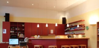 Das Statt Cafe von Innen, Bild: Diakonie