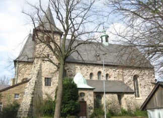 Die Stiftskirche in Stoppenberg. Foto: Robert Welzel/VHS Essen