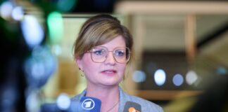 Bei der SPD-NRW steht eine Analyse nach den Stichwahl-Ergebnissen an.