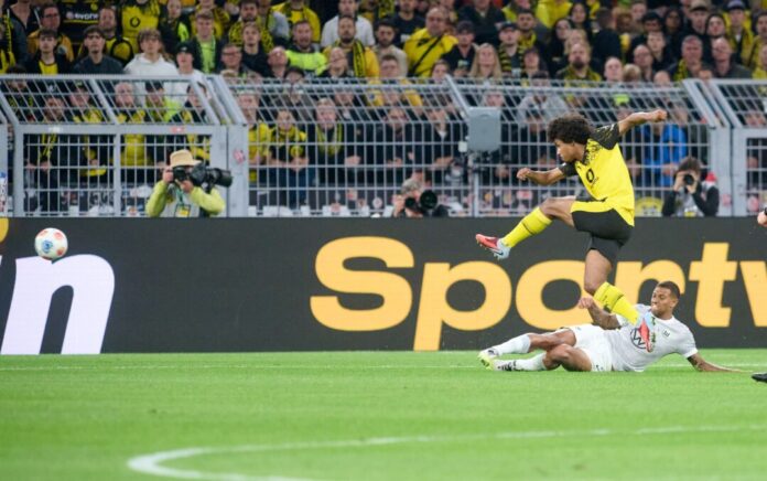 Brachte den BVB mit einem fulminanten Schuss in Führung: Karim Adeyemi.