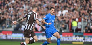 Patrick Schick verletzte sich im Spiel beim FC St. Pauli und fällt vorest aus.