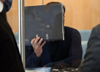 Urteil gegen zwei mutmaßliche IS-Terroristen verkündet. (Archivbild)