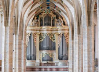 Blick auf die Silbermann-Orgel im Dom St. Marien Freiberg. Hier zeigen die Preisträger des diesjährigen Gottfried-Silbermann-Orgelwettbewerbs beim Abschlusskonzert der Silbermann-Tage noch einmal ihr Können. (Archivbild)
