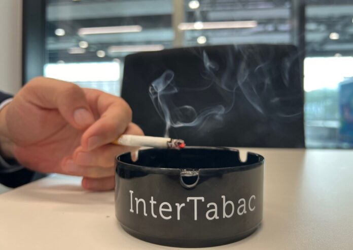 Mehr als 800 Aussteller haben bei der Intertabac ihre Waren präsentiert - einige von ihnen hielten sich dabei nicht an Steuerregeln.