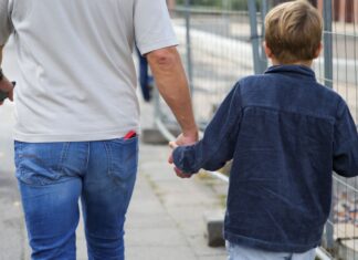 Die Polizei hatte nach der Meldung auf dem Schulgelände einen «größeren Einsatz» gestartet.