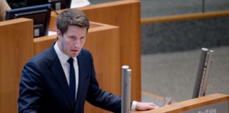 Vincentz freute sich am Wahlabend über das Ergebnis seiner Partei bei der Kommunalwahl.