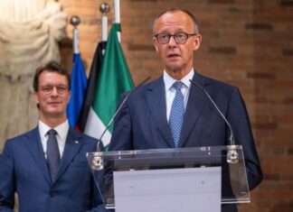 Bundeskanzler Friedrich Merz (CDU) äußert Zweifel an der vielzitierten ersten «Stimmungsprobe» für seine Regierung bei den Kommunalwahlen in Nordrhein-Westfalen. 