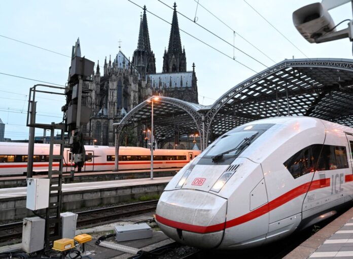 Mehr Züge aus Köln nach Brüssel und Frankfurt: Ab dem 14. Dezember gilt bei der Bahn der neue Fahrplan. (Archivbild)