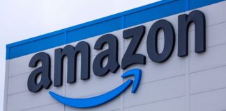 Das Logo von Amazon passt zur Entwicklung der Arbeitsplätze in Werne: Es geht bergauf. (Archivbild)