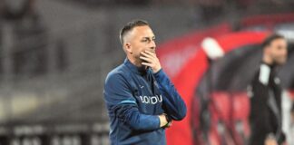 Nur noch zwei Spiele Bewährung für die Wende: Bochums David Siebers, Trainer auf Abruf.