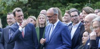 Bundeskanzler Friedrich Merz (CDU) hat die NRW-CDU nach den erfolgreichen kommunalen Stichwahlen gelobt.