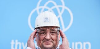 Thyssenkrupp will ein Kaufangebot des indischen Stahlherstellers Jindal Steel für die Stahlsparte intensiv prüfen. (Archivbild)