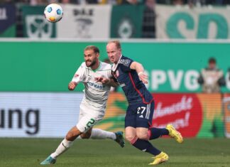 Dennis Jastrzembski (r) verlässt Fortuna Düsseldorf.