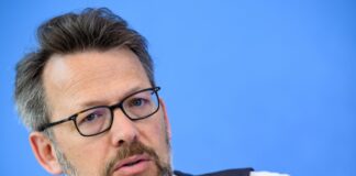 Sieht noch viele offene Fragen bis zur Entscheidung über den Olympia-Bewerber: DOSB-Vorstandschef Otto Fricke.