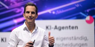 KI wird immer wichtiger und hilft auch den Kunden von Telekommunikationsunternehmen, davon ist Telekom-Vorstand Rodrigo Diehl überzeugt.