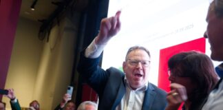 Der SPD-Politiker Torsten Burmester ist neuer OB in Köln.