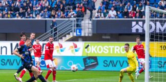 Filip Bilbija erzielt in der 50. Minute die 1:0-Führung für den SC Paderborn.