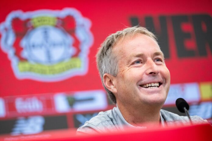 Souveräner Auftritt: Kasper Hjulmand bei seiner ersten Pressekonferenz als Leverkusen-Trainer.
