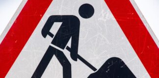 Für den Aus- und Neubau von Autobahnen fehlen 5,5 Milliarden Euro - damit droht der Ausbau vieler NRW-Autobahnen ins Stocken zu geraten. (Symbolbild)
