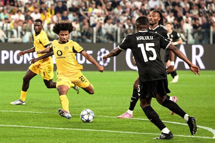 Adeyemi traf mit einem feinen Schuss zur Führung für den BVB.