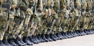 Könnte Deutschlands größter Vermieter Vonovia auch Wohnungen für Soldaten bereitstellen? Ja, sagt Konzernchef Rolf Buch. (Archivbild)