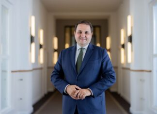Minister Nathanael Liminski (CDU) rückt in den Landtag nach (Archivfoto)