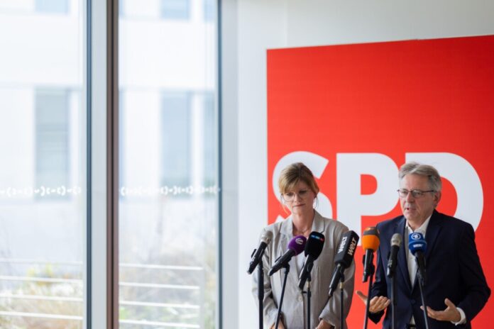 Die SPD in NRW fordert eine gemeinsame Kraftanstrengung aller Parteien, um die AfD zurückzudrängen.