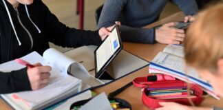 Der IQB-Bildungstrend 2024 hat sinkende Kompetenzen in mathematisch-naturwissenschaftlichen Fächern ergeben. (Symbolbild) 