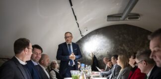 Polen, Gliwice, 20.10.2025 Gedenkreise der Abgeordneten der Fraktionen der CDU und der Grünen aus dem Hauptausschuss des Landtages Nordrhein-Westfalen nach Polen, mit Stationen in Gleiwitz, Auschwitz, Krakau und Wadowice.