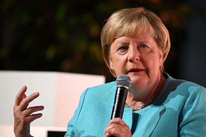 Altkanzlerin Angela Merkel hat in Bonn aus ihrer Autobiografie «Freiheit» gelesen. (Archivbild)