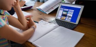 Mehr Ausnahmen für Distanzunterricht beschlossen Nordrhein-Westfalen schafft rechtliche Klarheit, wann Distanzunterricht möglich ist. (Archivbild)