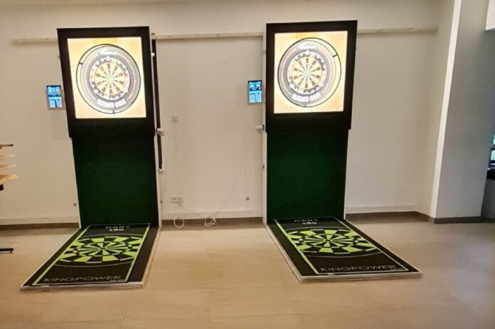 Im "House of Darts" fand das erste Heimspiel der Lintorfer statt. Foto: TuS 08 Lintorf