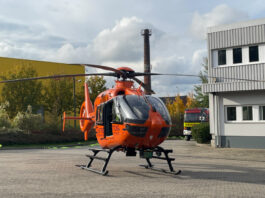 Schwerer Arbeitsunfall in Ratingen: Rettungshubschrauber im Einsatz Der Rettungshubschrauber "Christoph 9" aus Duisburg flog den Mann in eine Spezialklinik. Foto: FW Ratingen