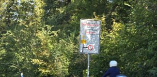 Ankündigung der Sperrung Am Schwarzebruch, Bild: Alexander Heinz