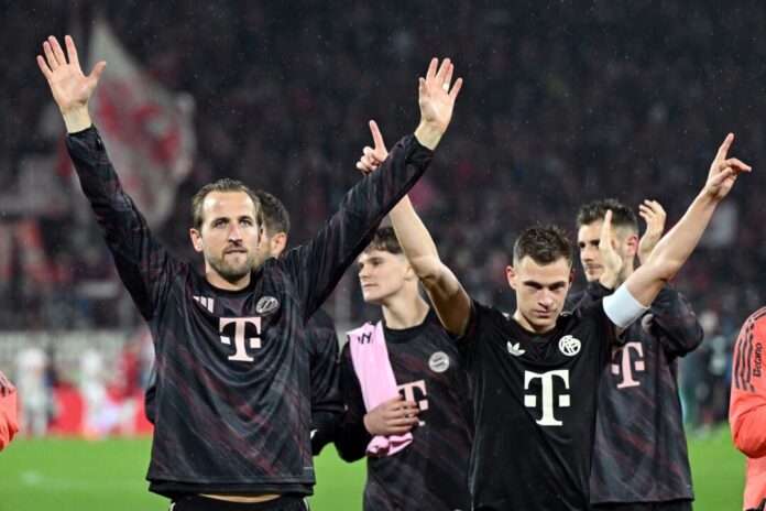 1. FC Köln - Bayern München Gewohntes Bild: Derzeit jubeln nur die Bayern