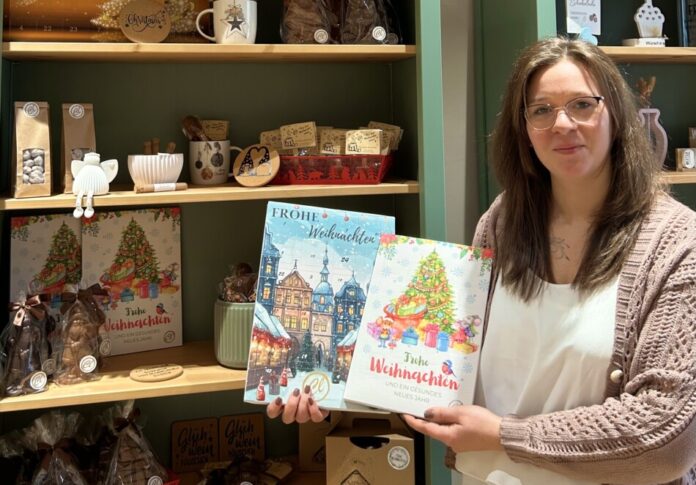 Cherina Laimann hat die Kalender selbst gestaltet und setzt auf Pralinen oder Schokoladentafeln als Inhalte. Foto: privat Cherina Laimann hat die Kalender selbst gestaltet und setzt auf Pralinen oder Schokoladentafeln als Inhalte. Foto: privat