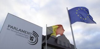 Die deutschsprachige Gemeinschaft in Ostbelgien hat ihr eigenes Parlament und ihre eigene Regionalregierung. Dass die Sprache nach dem Zweiten Weltkrieg nicht verschwand, geht wesentlich auf das Engagement der aus Duisburg stammenden Medienpionierin Irene Janetzky zurück (Archivbild). 