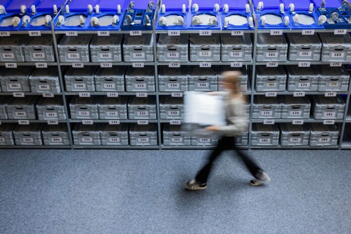 Noch einmal viel Arbeit für die Wahlhelfer: Rund 50.000 Stimmen aus 153 Stimm- und Briefwahlbezirken müssen neu ausgezählt werden. 