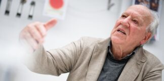 Filmregisseur Werner Herzog (83) hat mit seinem Instagram-Account für Aufsehen gesorgt.