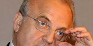 Der frühere Manager Wolfgang Urban ist im Alter von 80 Jahren gestorben. (Archivbild)