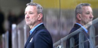 War zufrieden mit der Leistung seiner Krefelder: Pinguine-Coach Thomas Popiesch (Archivbild)