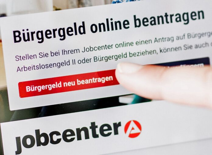 Die Bundesregierung will beim Bürgergeld sparen (Archivbild)